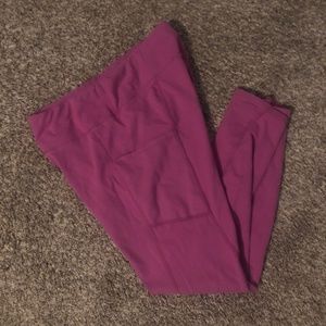 Pact Organic Cotton Yoga Pants Size M